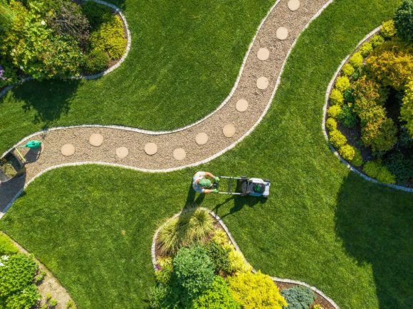 Enhancing Outdoor Spaces: 5 Qualities of Effective Landscaping